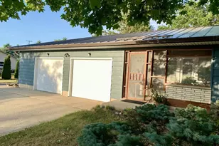 N1644 Poeppel Rd, Fort Atkinson, WI 53538 - Photo 4