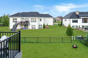 822 Ronald Overlook, Waunakee, WI 53597 - Photo 14