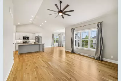 822 Ronald Overlook, Waunakee, WI 53597 - Photo 10