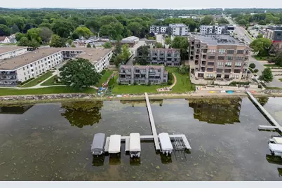 3837 Monona Drive #8, Monona, WI 53714 - Photo 6