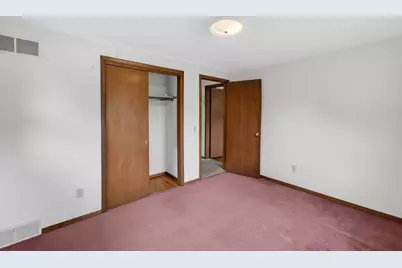 1605 Maple Street, Middleton, WI 53562 - Photo 14