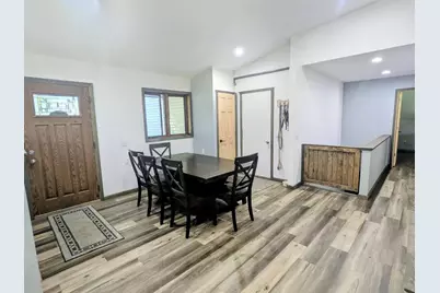 N7590 Island Drive, Pardeeville, WI 53954 - Photo 6