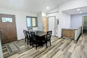N7590 Island Dr, Pardeeville, WI 53954 - Photo 6