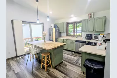 N7590 Island Drive, Pardeeville, WI 53954 - Photo 2