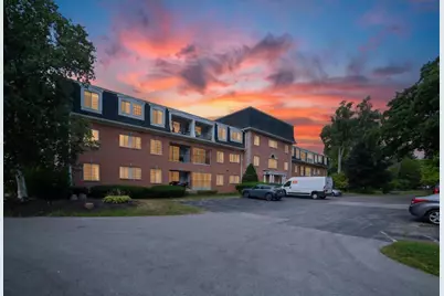 12980 W Bluemound Road #105, Elm Grove, WI 53122 - Photo 32
