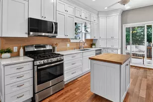 135 N Hancock St, Madison, WI 53703 - Photo 4