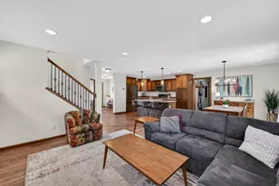 428 Sugar Maple Ln, Madison, WI 53593 - Photo 6
