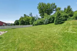 428 Sugar Maple Ln, Madison, WI 53593 - Photo 36