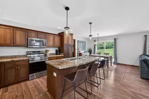 428 Sugar Maple Ln, Madison, WI 53593 - Photo 12