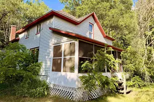 763 Bridge St, Wonewoc, WI 53968 - Photo 6