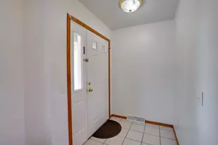 3140 Rebel Dr, Sun Prairie, WI 53590 - Photo 4