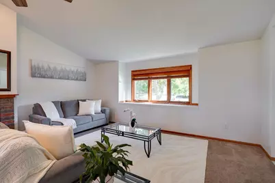 3140 Rebel Drive, Sun Prairie, WI 53590 - Photo 8