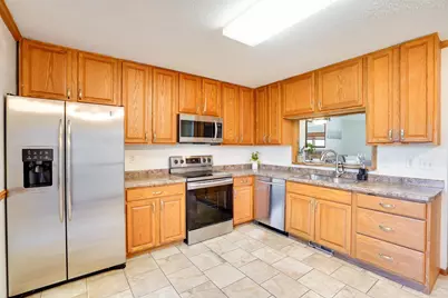 3140 Rebel Drive, Sun Prairie, WI 53590 - Photo 20