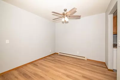1706 Onsgard Road, Madison, WI 53704 - Photo 4