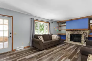 410 Saddle Ridge, Portage, WI 53901 - Photo 6