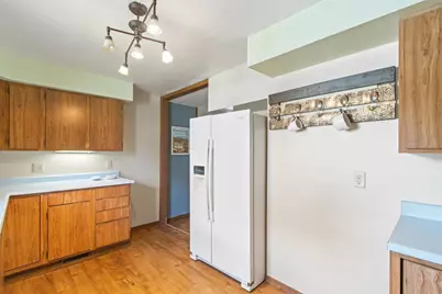 528 4th Street, Baraboo, WI 53913 - Photo 16