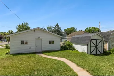 528 4th Street, Baraboo, WI 53913 - Photo 2