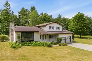 1367 State Road 82, Springville, WI 53965 - Photo 6