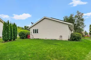6302 Dylyn Dr, Madison, WI 53719 - Photo 34