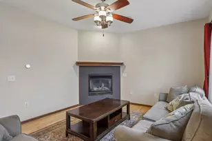 845 Kimball Ln, Verona, WI 53593 - Photo 14
