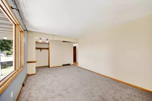 2418 Harvard Dr, Janesville, WI 53545 - Photo 10