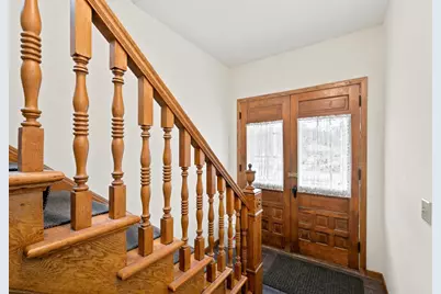 122 N 2nd Street, Mount Horeb, WI 53572 - Photo 16