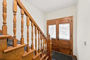 122 N 2nd St, Mount Horeb, WI 53572 - Photo 16