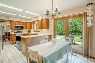 10 Lamplighter Way, Madison, WI 53714 - Photo 6