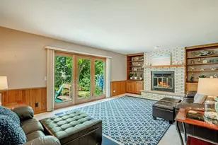 10 Lamplighter Way, Madison, WI 53714 - Photo 2