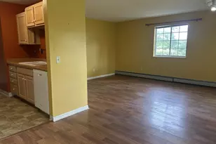 2162 Allen Blvd, Middleton, WI 53562 - Photo 8