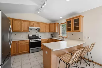 2645 Mica Road, Fitchburg, WI 53711 - Photo 12
