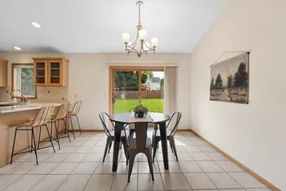 2645 Mica Road, Fitchburg, WI 53711 - Photo 8