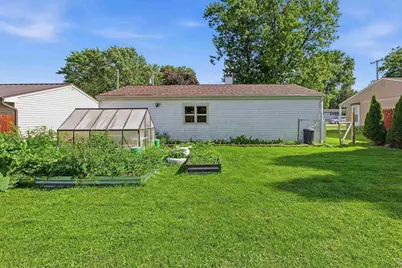 140 Wisconsin Street, Beaver Dam, WI 53916 - Photo 14