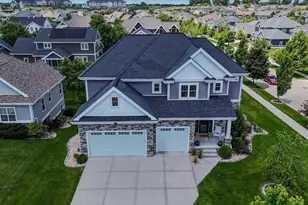 1105 Water Wheel Dr, Waunakee, WI 53597 - Photo 2