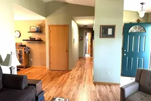 4242 Saratoga Dr, Janesville, WI 53546 - Photo 4