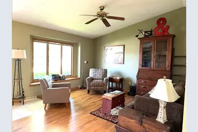 4242 Saratoga Drive, Janesville, WI 53546 - Photo 2