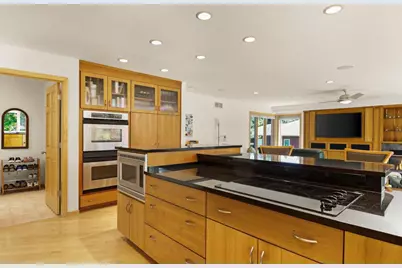 8685 Airport Road, Middleton, WI 53562 - Photo 20