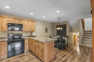818 Saddle Ridge, Portage, WI 53901 - Photo 22
