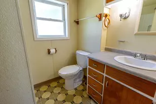 2160 S Afton Rd, Beloit, WI 53511 - Photo 10