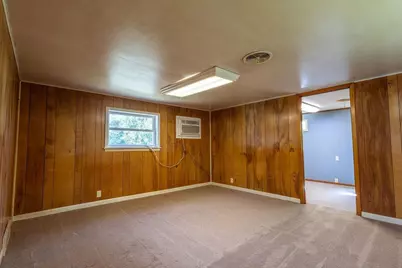 2160 S Afton Road, Beloit, WI 53511 - Photo 4
