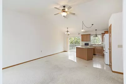 513 Reena Avenue, Fort Atkinson, WI 53538 - Photo 4