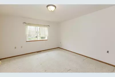 513 Reena Avenue, Fort Atkinson, WI 53538 - Photo 10