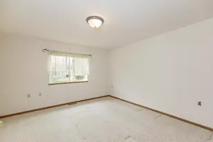 513 Reena Ave, Fort Atkinson, WI 53538 - Photo 10