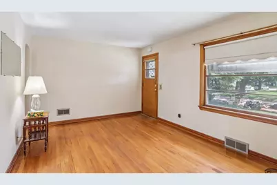 1922 Boyd Avenue, Madison, WI 53704 - Photo 8