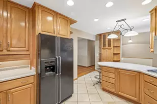 1210 Ellen Ave, Madison, WI 53716 - Photo 12