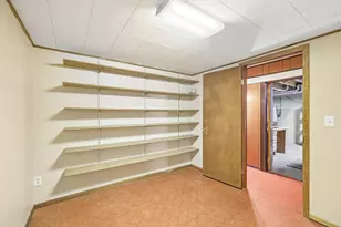 1210 Ellen Ave, Madison, WI 53716 - Photo 32