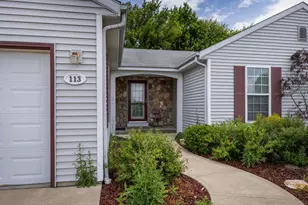 113 Mark Dr, Johnson Creek, WI 53038 - Photo 4