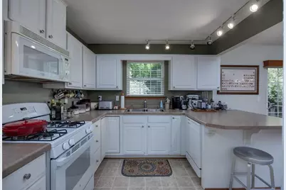 113 Mark Drive, Johnson Creek, WI 53038 - Photo 8