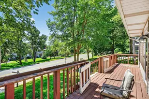 608 W Capitol Dr, Hartland, WI 53029 - Photo 32
