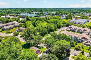 608 W Capitol Dr, Hartland, WI 53029 - Photo 50
